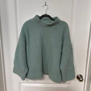 Gap Sherpa sweater